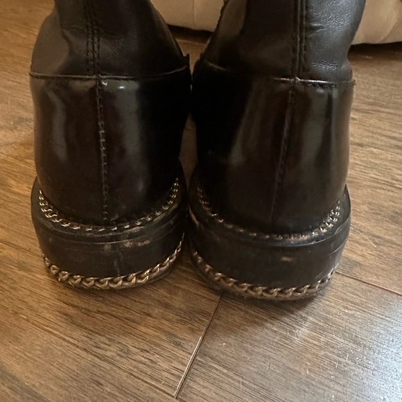 Givenchy knee-high accent, chain, leather boot - Picture 4 of 7